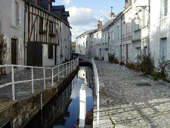 Pour se situer dans Beaugency, cliquer sur la photo